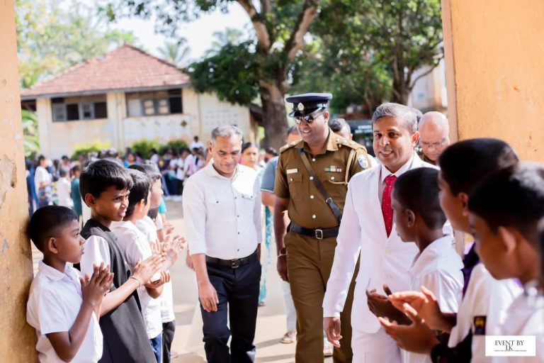 Read more about the article මත්ද්‍රව්‍ය නිවාරණය පිළිබද දැනුවත් කිරීමේ වැඩසටහනක්